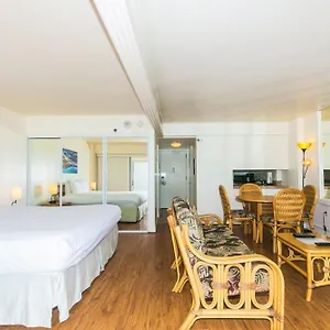 Apartment Ilikai Tower 1127 Yacht Harbor View 1br Honolulu