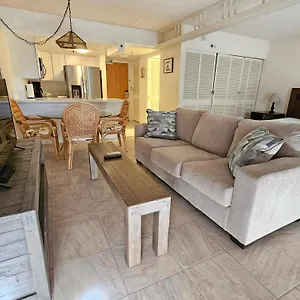 Apartment Ilikai Tower 936 Lagoon View 1br Honolulu